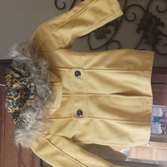 Urban Republic girls coat - Picture 2 of 3